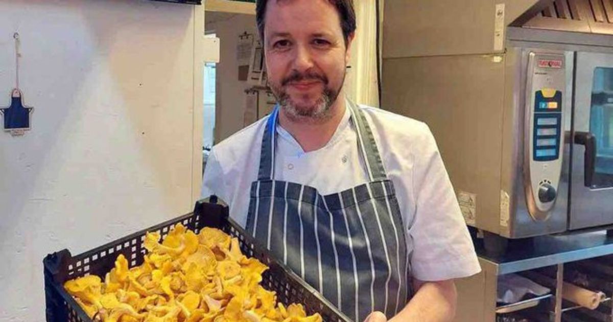Award-Winning Chef Suddenly Dies at 48 – Emotional Tributes Show How Well-Respected He Was