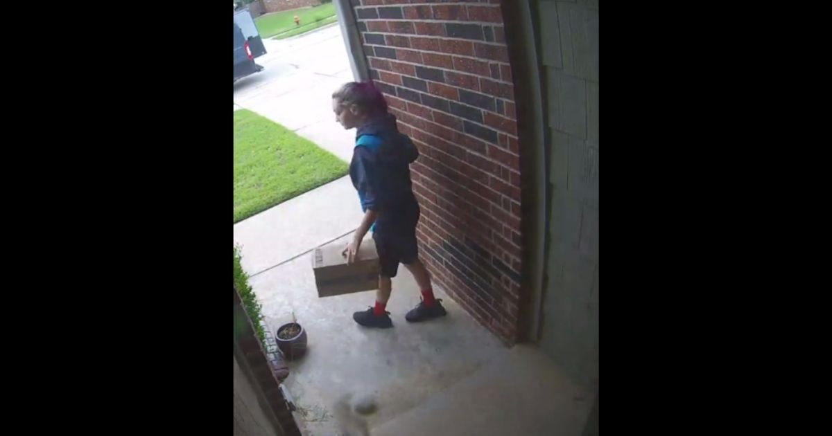 Amazon Driver Goes Above and Beyond to Hide Packages After Getting Special Note