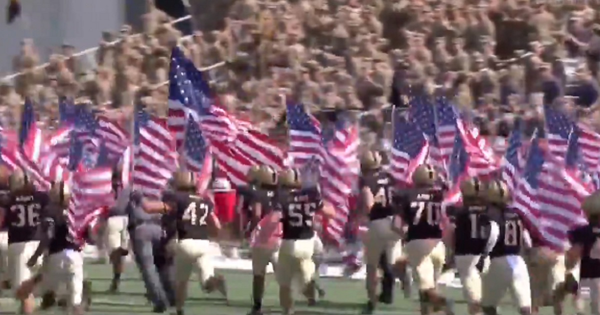 Army Football Team Charges Field with Massive Tribute to America