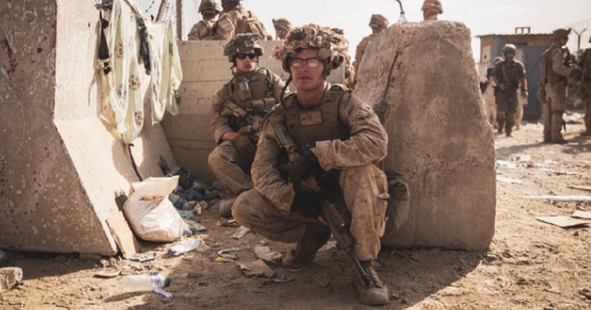 US Forces Involved in Chaotic Firefight at Kabul Airport