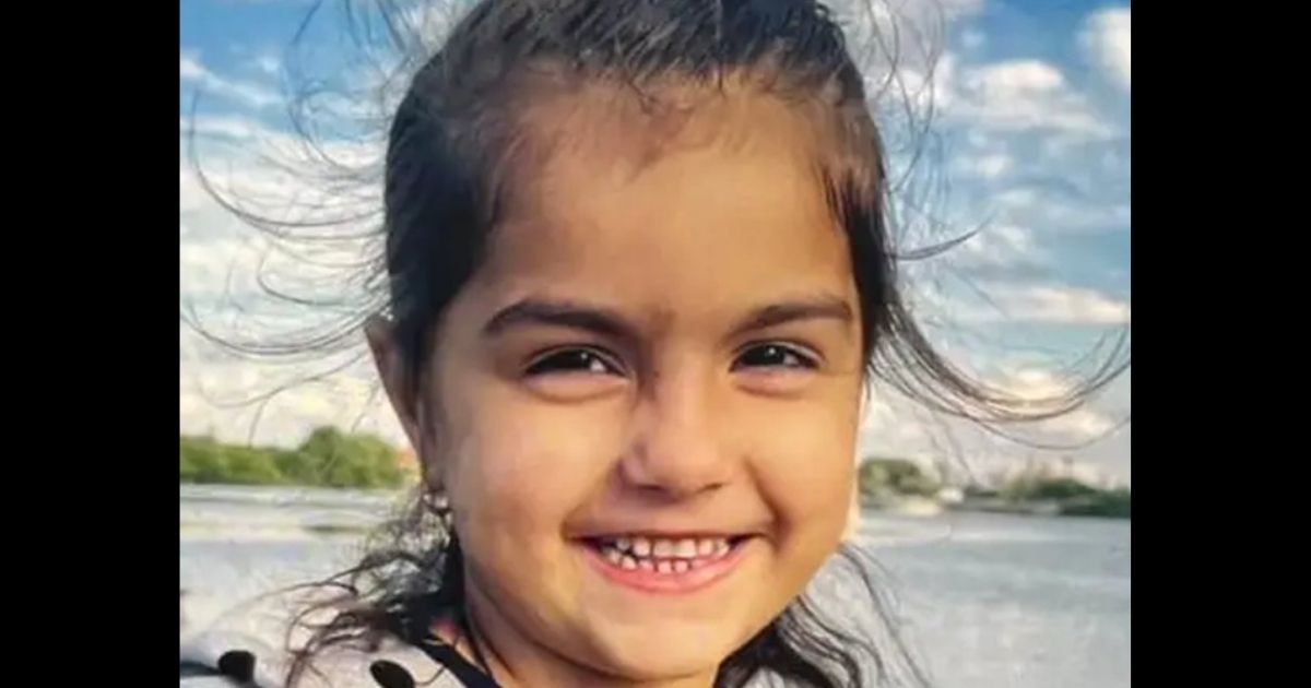 Family Forced to Scale Back Hunt for Missing Daughter After Volunteers' Abhorrent Behavior