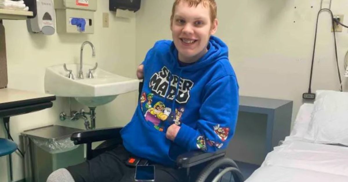 Sore Throat Leads to Medical Nightmare as Boy’s Legs Amputated, Hands ‘Mummified’