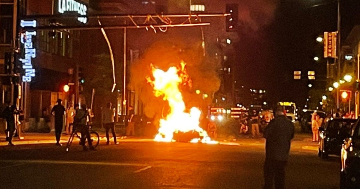 Riots Break Out in Minneapolis After Federal Officers Shoot Armed Suspect
