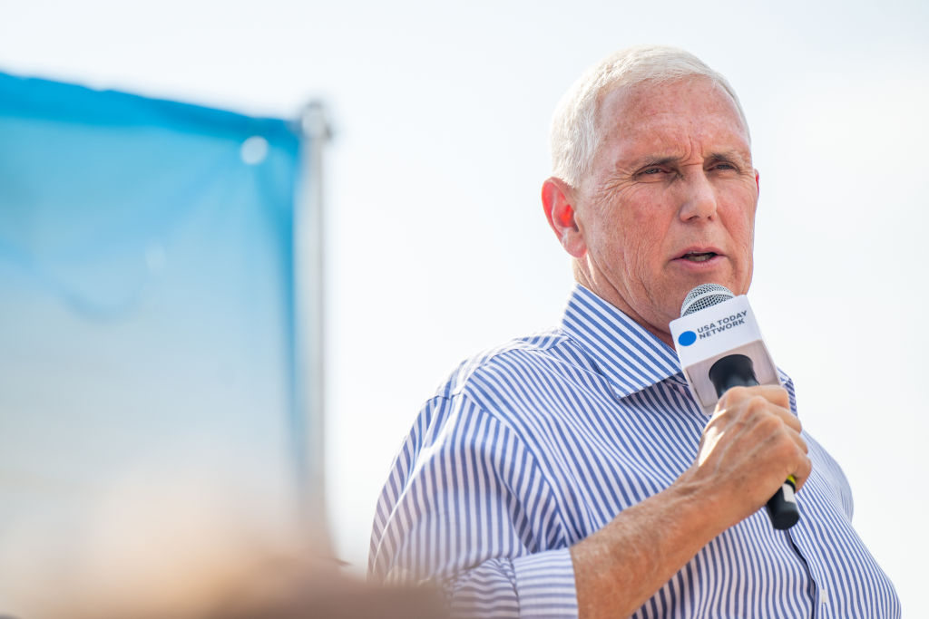 Mike Pence Explains to Crowd After Being Accused of ‘Treason’ at Iowa State Fair