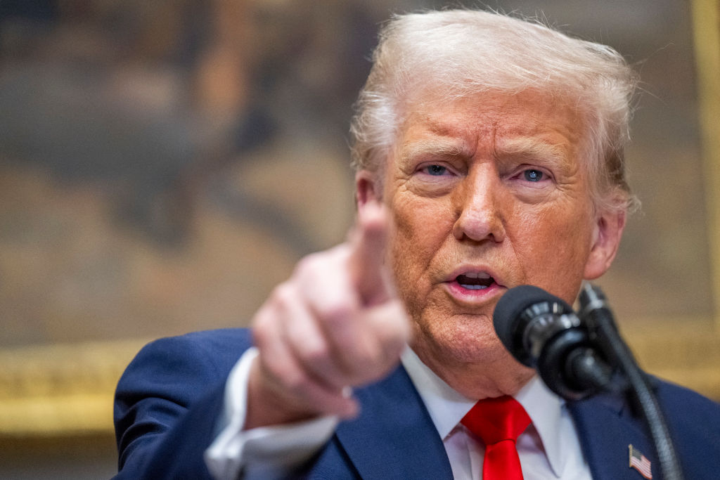 Trump Issues Warning to Hamas; Fox’s Doocy Questions Talks