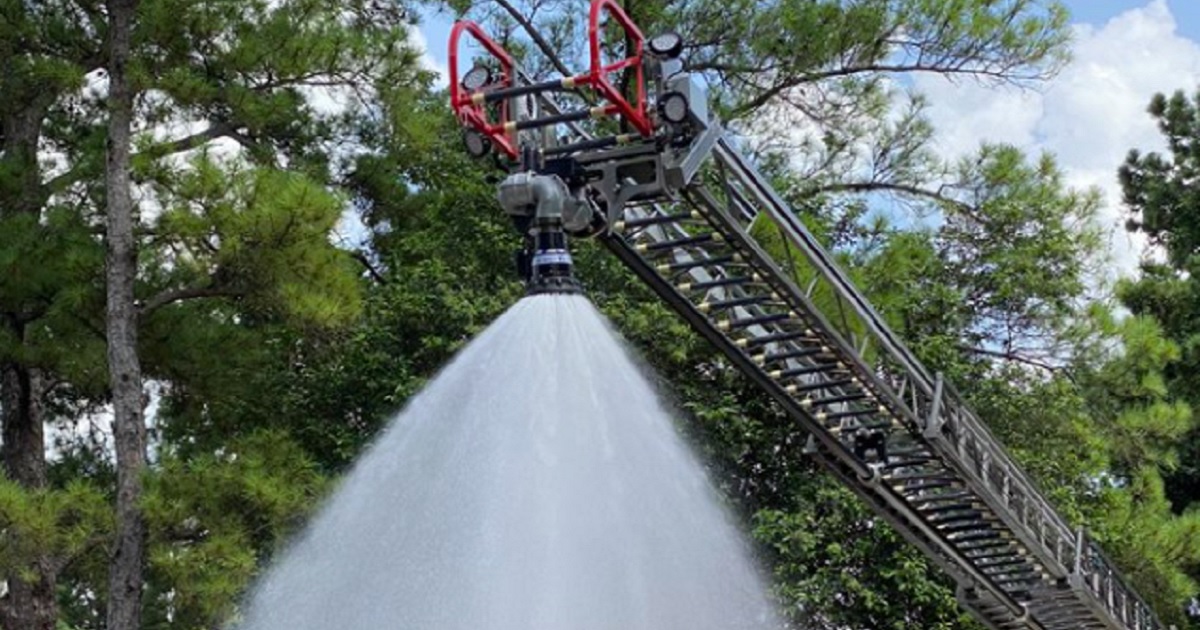 Crowds Rushed to Area Hospital After 'Chemical Incident' at Six Flags Texas, Appears Powerful Acid Was Involved