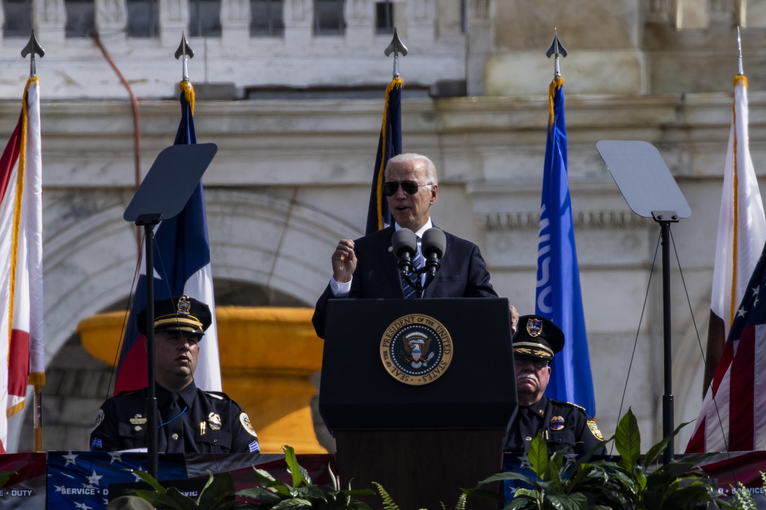 Biden Pays Tribute to Powell: ‘A Patriot of Unmatched Honor and Dignity’
