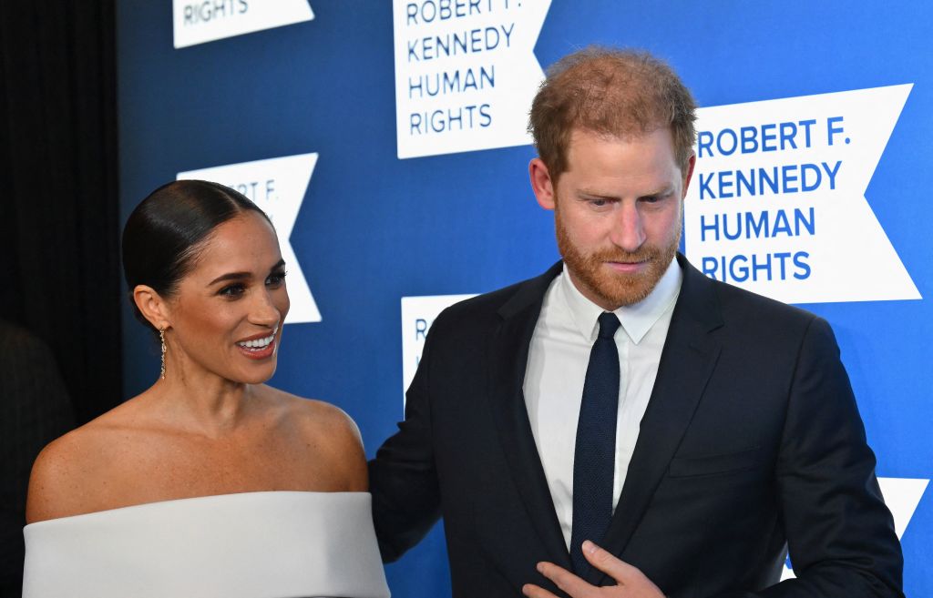 Meghan Markle Raked Across Coals: Major Celeb Catching Heat for What He Said About Her