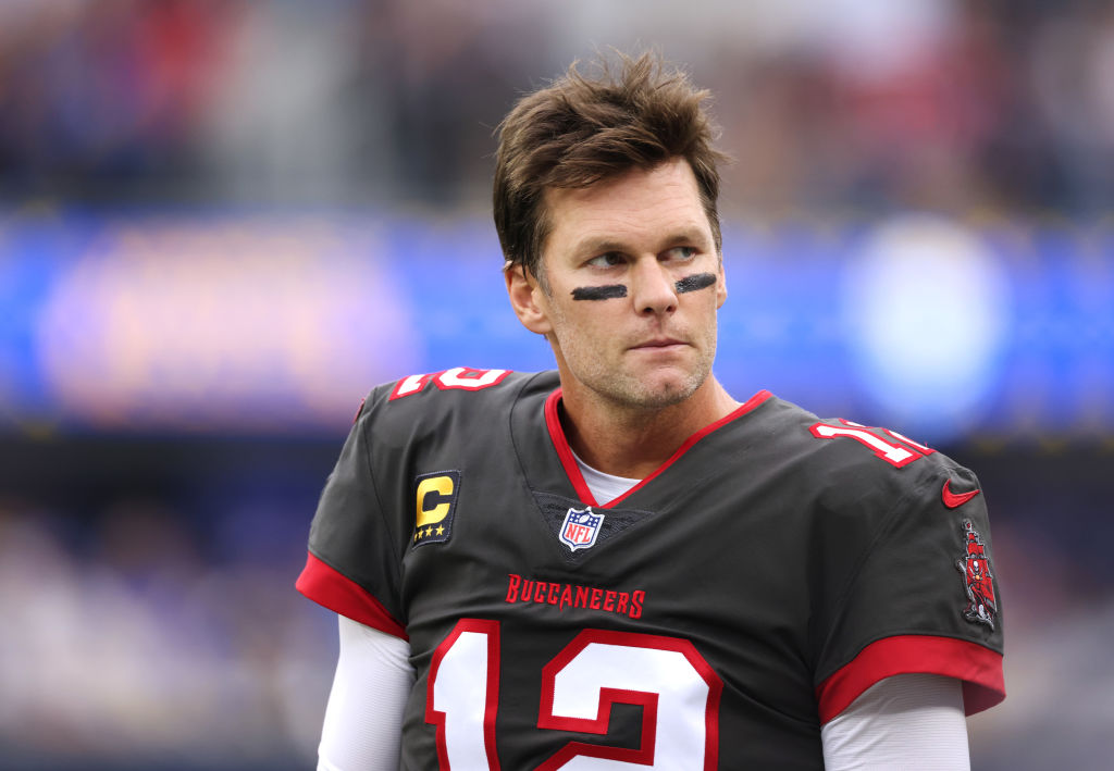 Famous Army Ranger Veteran Roasts Tom Brady for Comparing Himself to a Service Member