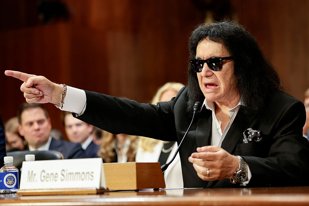 Radio Royalties Fight Explodes on Capitol Hill