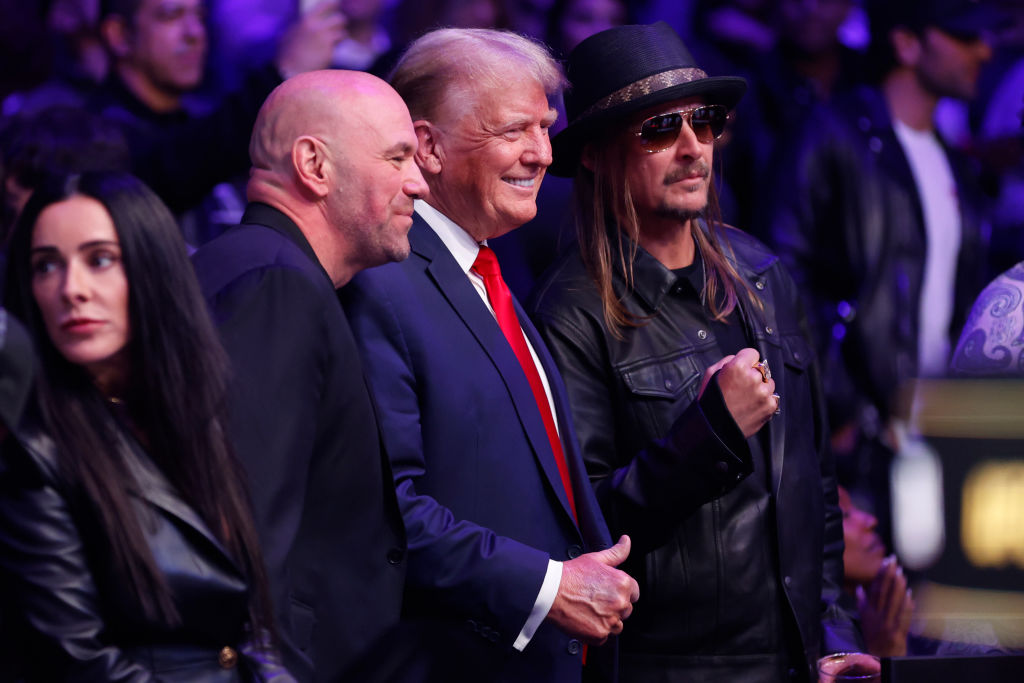 Watch: Trump Enters Packed UFC Fight to a Kid Rock Song, It’s Instantly Clear Who the Real Star of the Show Is