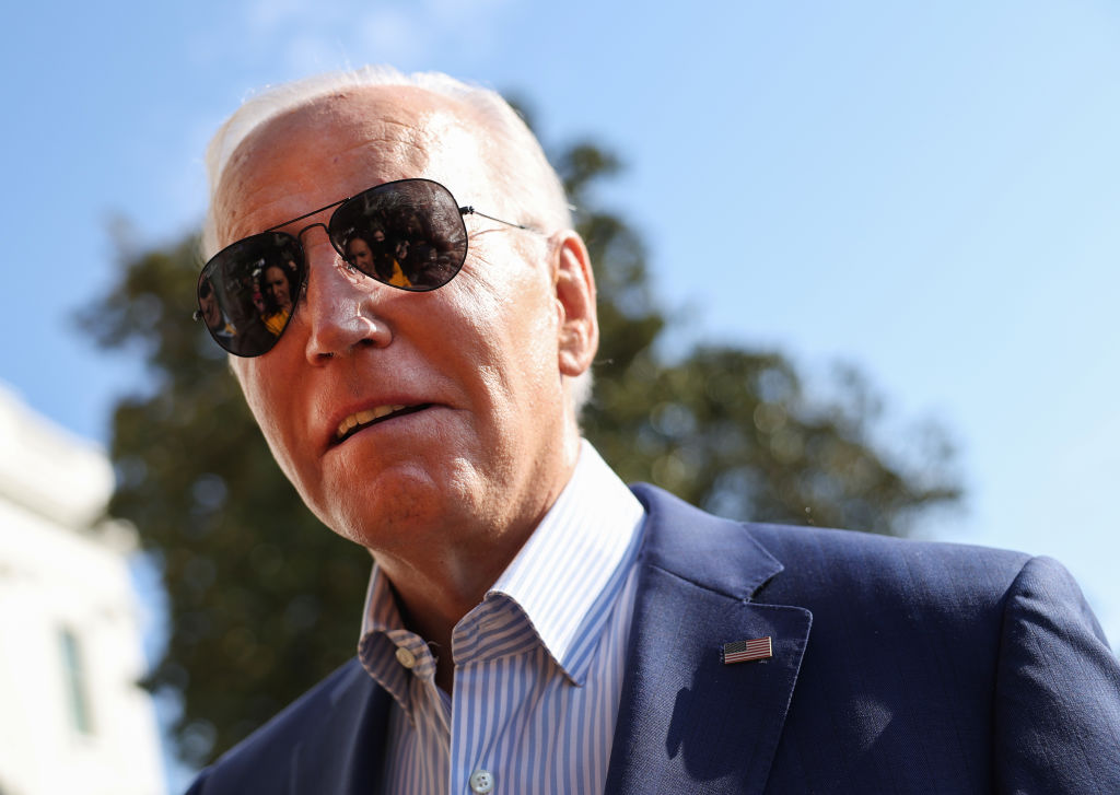 Biden’s Electric Vehicle Efforts Run Into Unexpected Roadblock: ‘This Situation Is a Bit Dangerous’