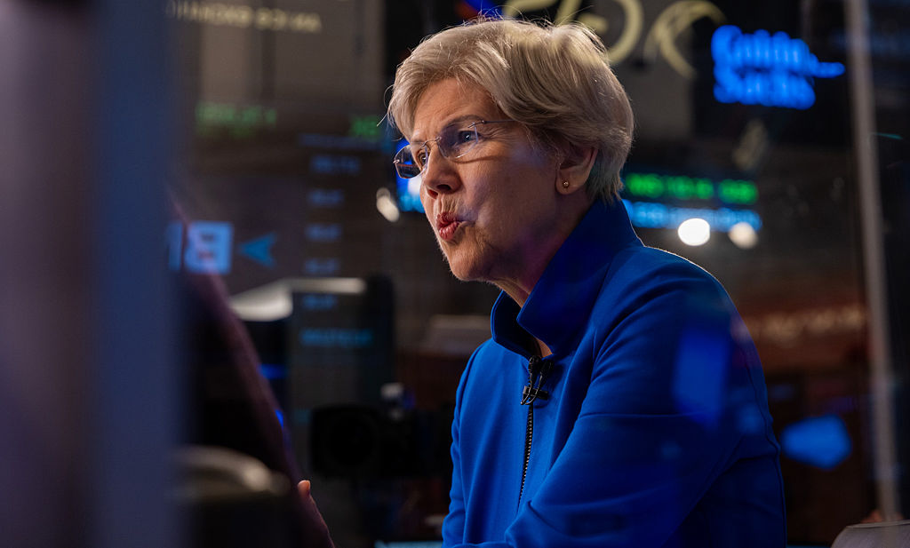 ‘Um’: Warren Confronted on Past Remarks About Biden’s Mental Acuity