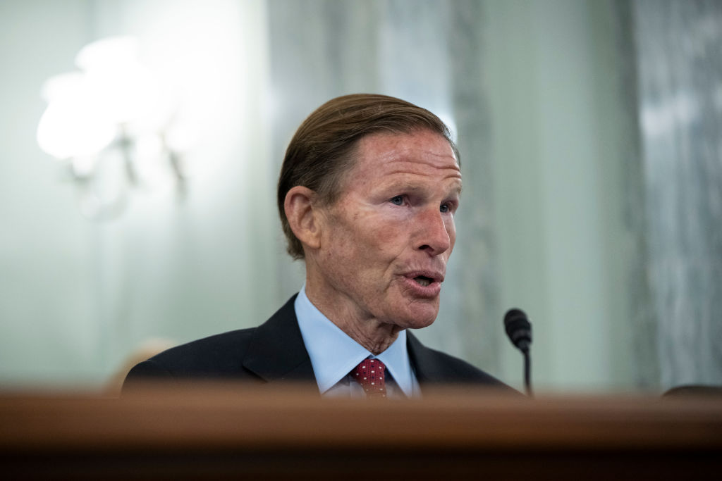 Watch: Democratic Senator’s Taylor Swift Joke Falls Flat in Ticketmaster Site Crash Hearing