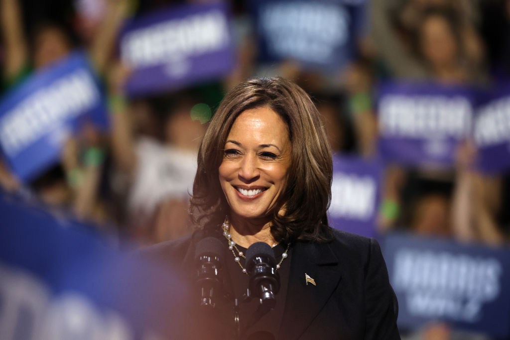 Harris Calls Trump ‘Increasingly Unstable and Unhinged’ at Pa. Rally