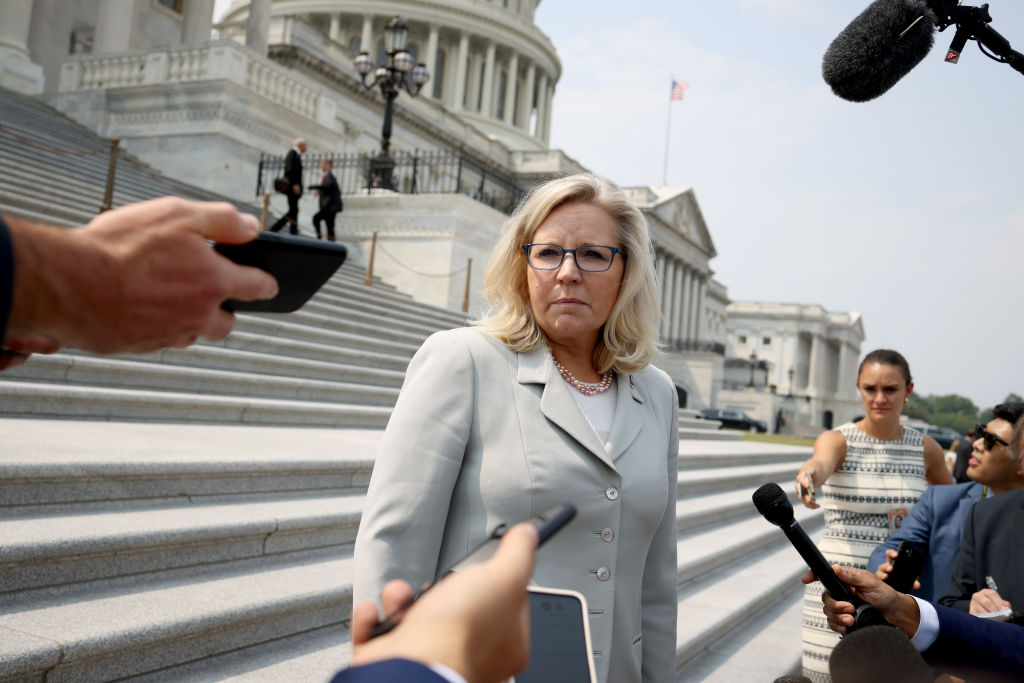 No Turning Back Now: Liz Cheney Turns Against GOP Again with Glowing Pelosi Praise – and a Warning