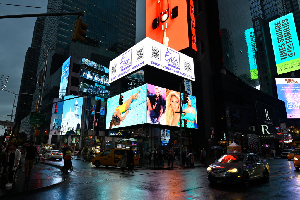 Three Shot by Gunman in Times Square