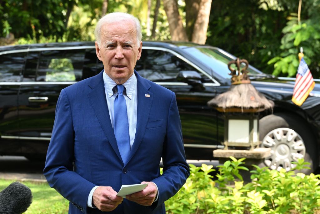 We Have the Photos: Biden’s Cheat Sheet Makes Appearance as He Humiliates US Abroad