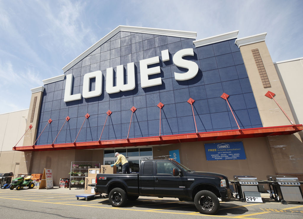 Amid Biden's Record-Breaking Inflation, Lowe's Gives Massive Gift to Hourly Front-Line Employees