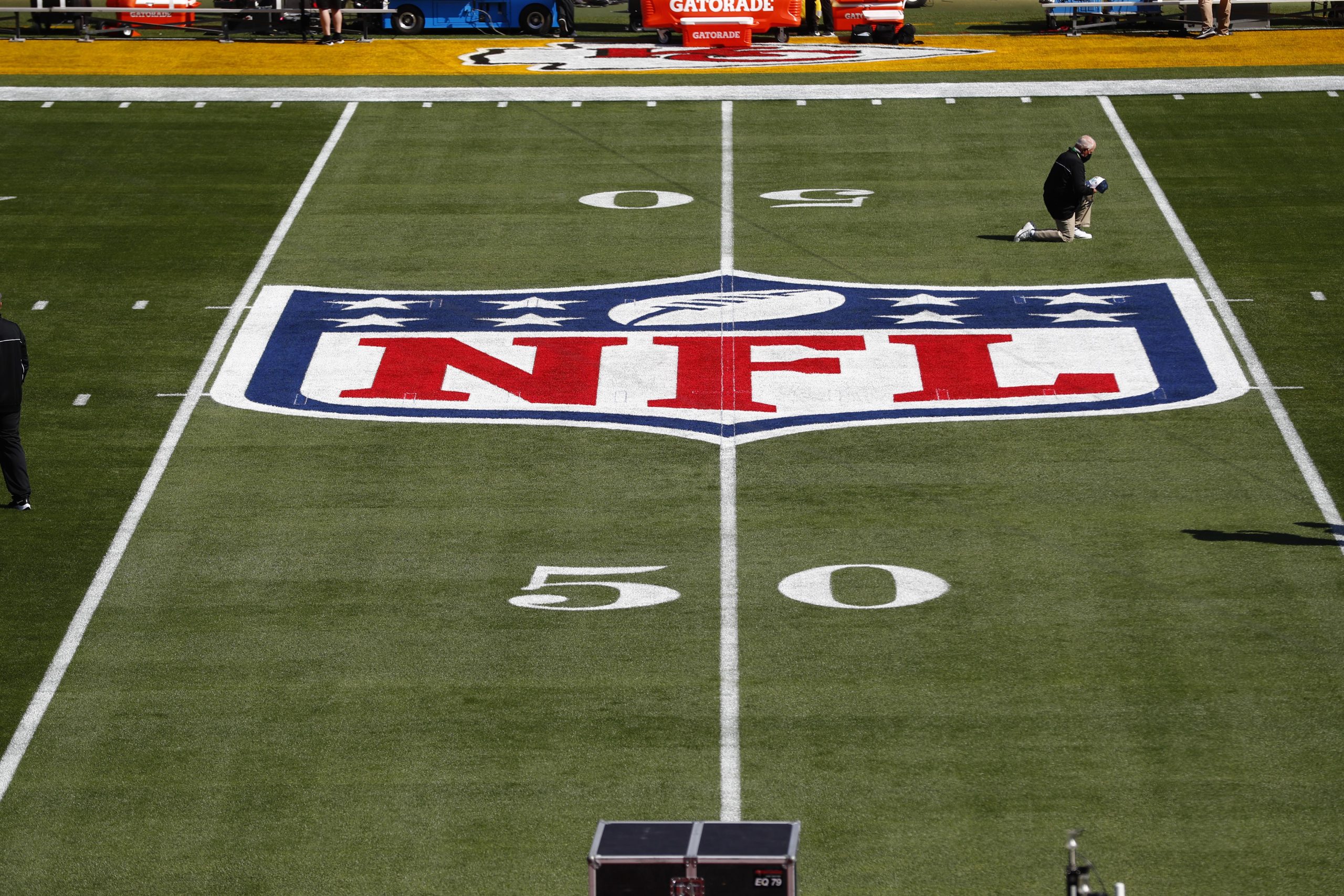 Move Over Tom Brady: Retired NFL Headcase May Snatch His ‘Oldest Player in League History’ Title
