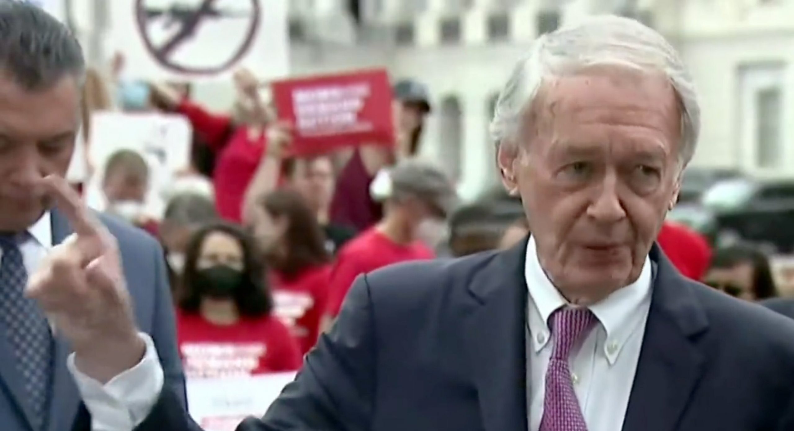 Dem Senator Calls for Expanding SCOTUS to Protect Gun Control Laws