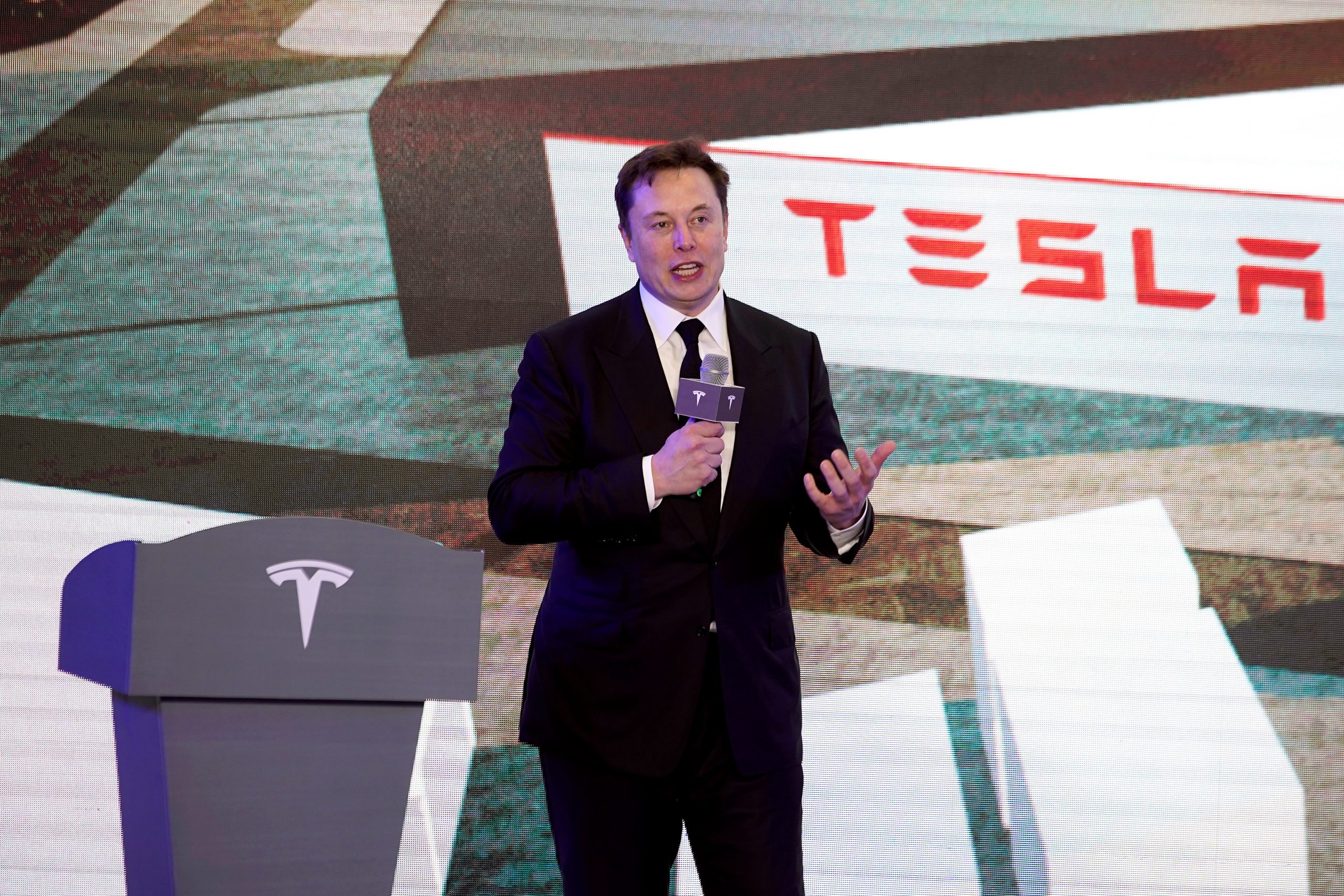 Elon Musk Sets the Record Straight After Viral Tweet About Tesla’s Origins Sets Internet Ablaze