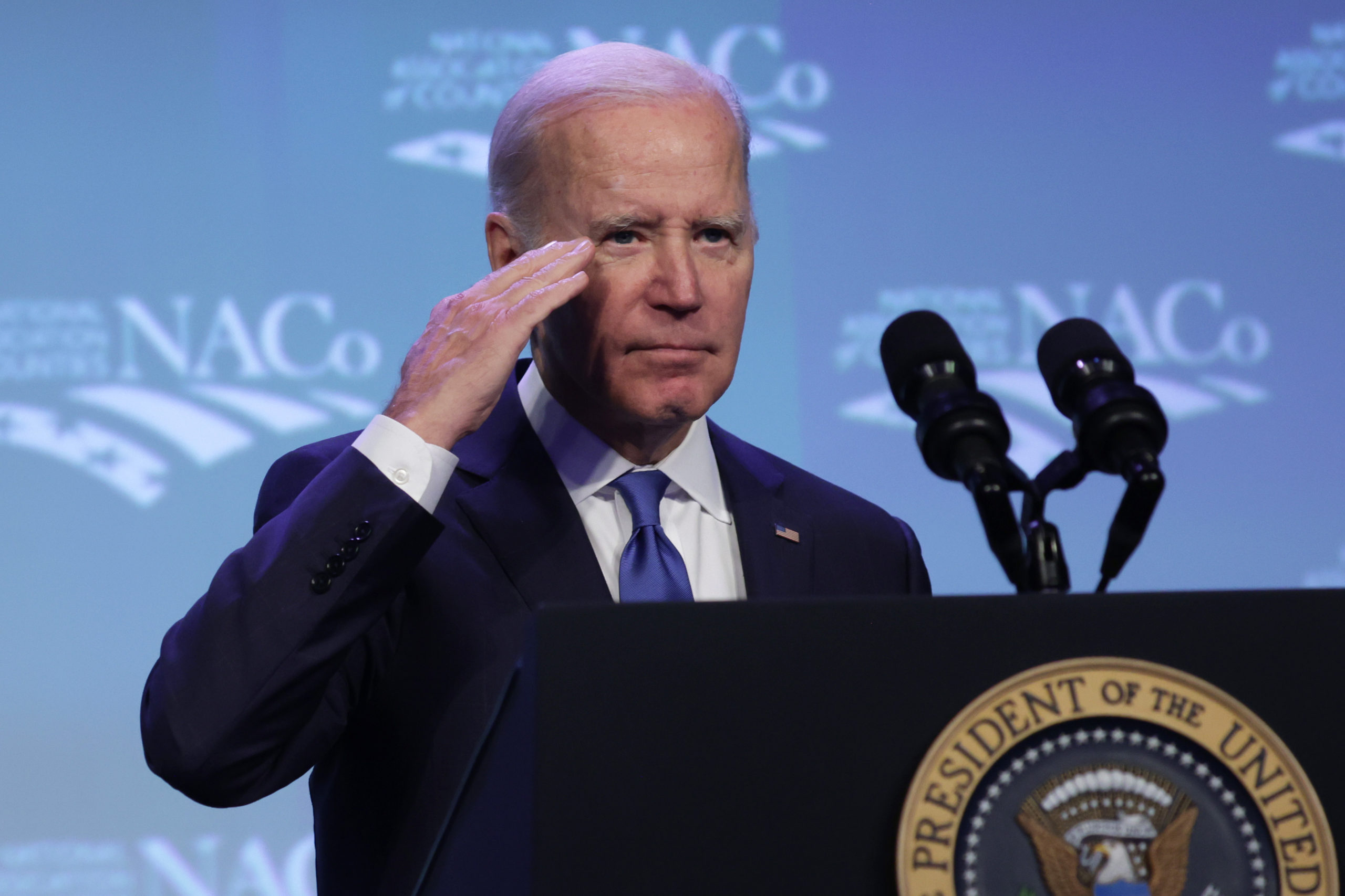 Conversations Among WH Aides Increasing on Whether Biden Should Address UFOs: Report