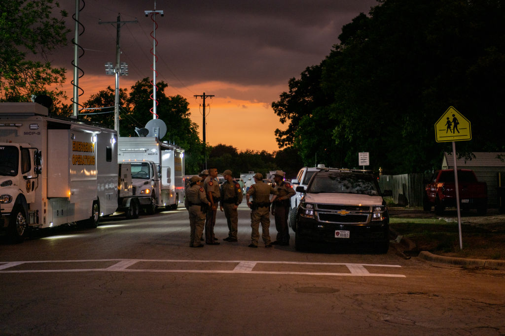 ‘Elite’ Border Patrol Agent Reportedly Shot and Killed Gunman in Texas School Shooting