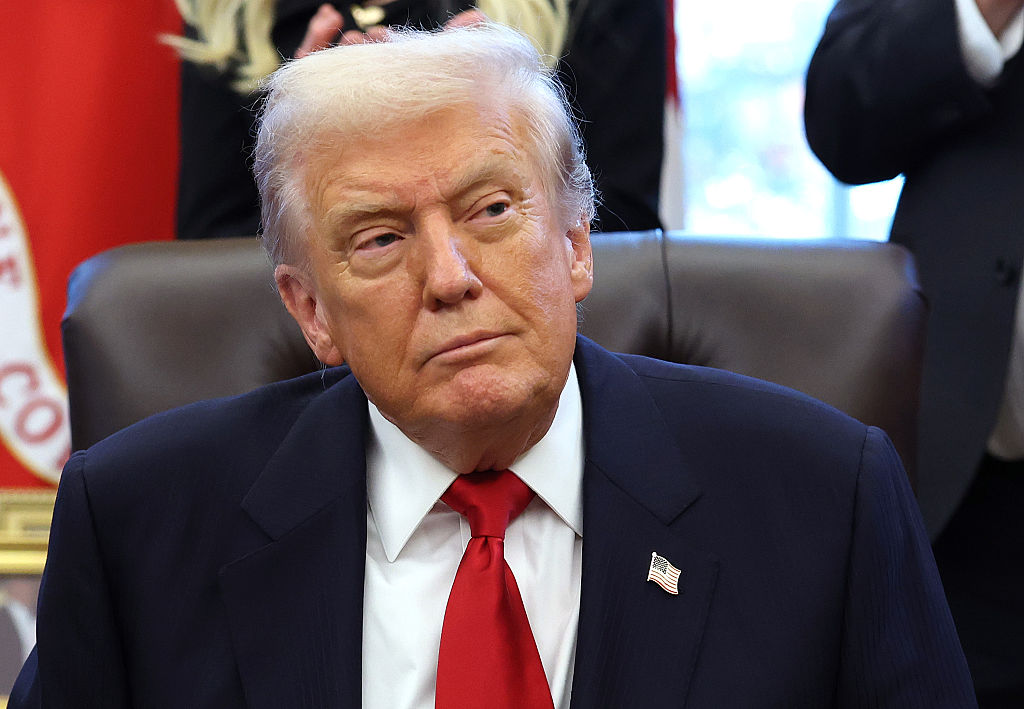 Trump Launches ‘Genesis Mission’ to Harness AI for Faster Scientific Breakthroughs