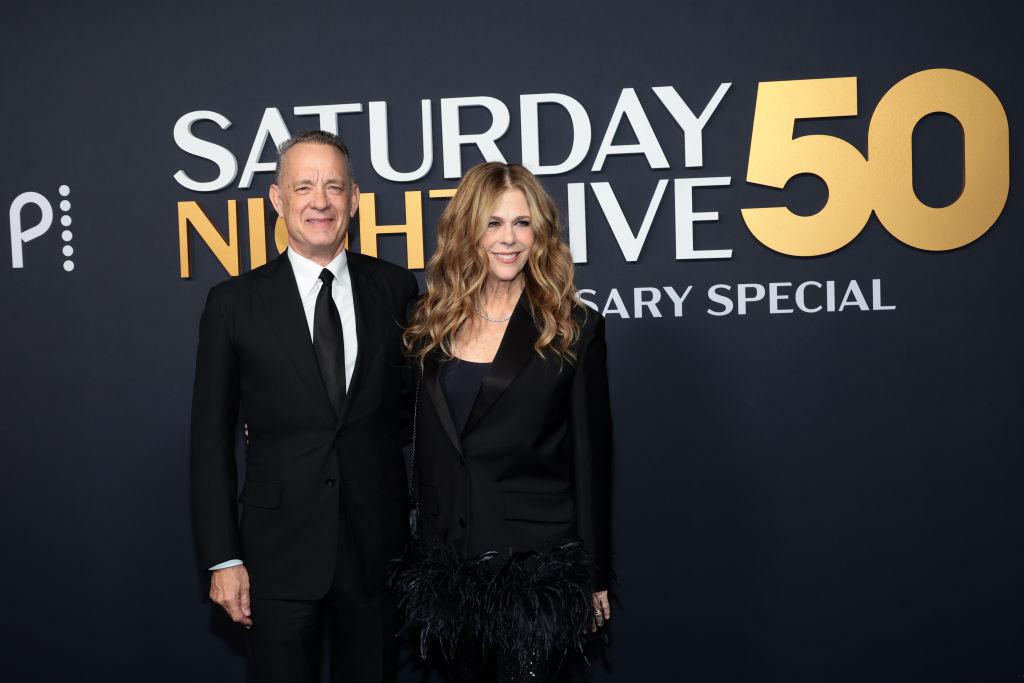 ‘SNL’ Brings Back ‘Black Jeopardy’ Sketch With Tom Hanks As MAGA Supporter