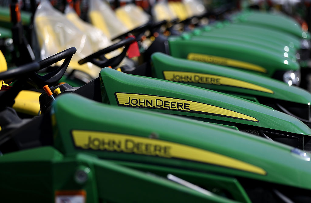 John Deere Is Moving Iowa Tractor Cab Assembly Operation to Mexico
