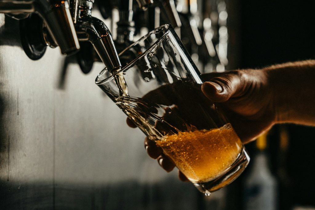 Study Shows Shrinking Pint Size Reduces Beer Consumption, Boosts Wine Sales‌
‌