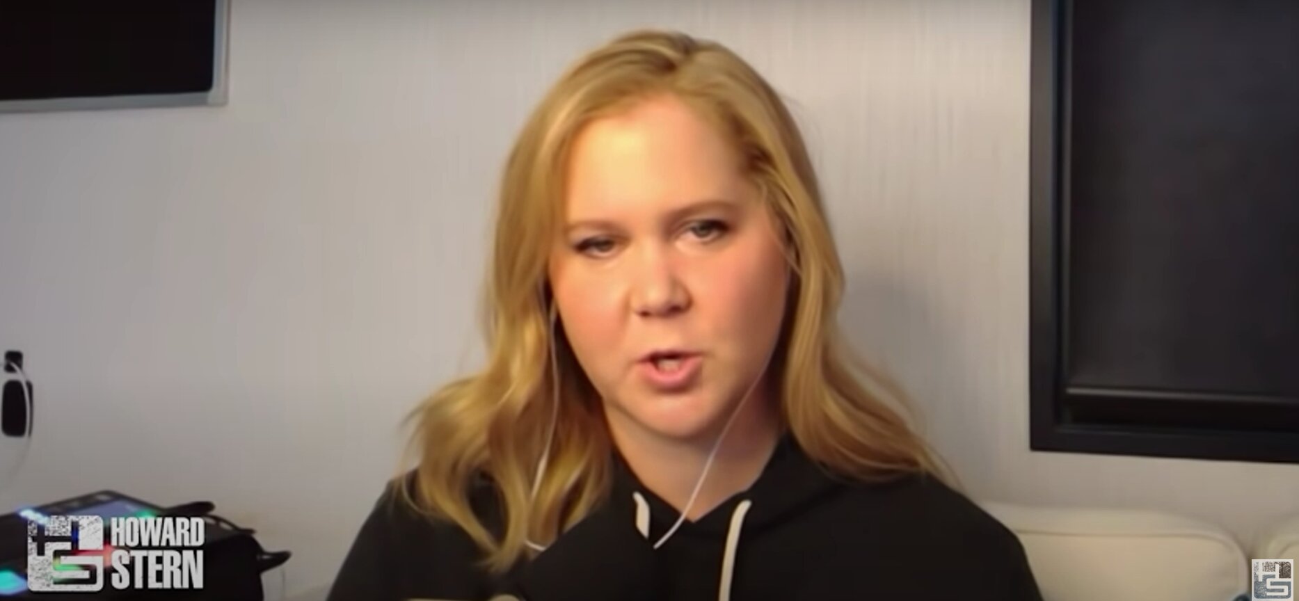 Amy Schumer Discusses Backlash She Received Following Oscars Jokes