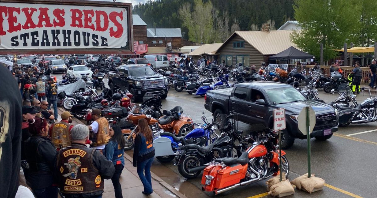 Memorial Day Weekend Shooting Between Biker Gangs Leaves at Least 3 Dead, 5 Injured in New Mexico: Report