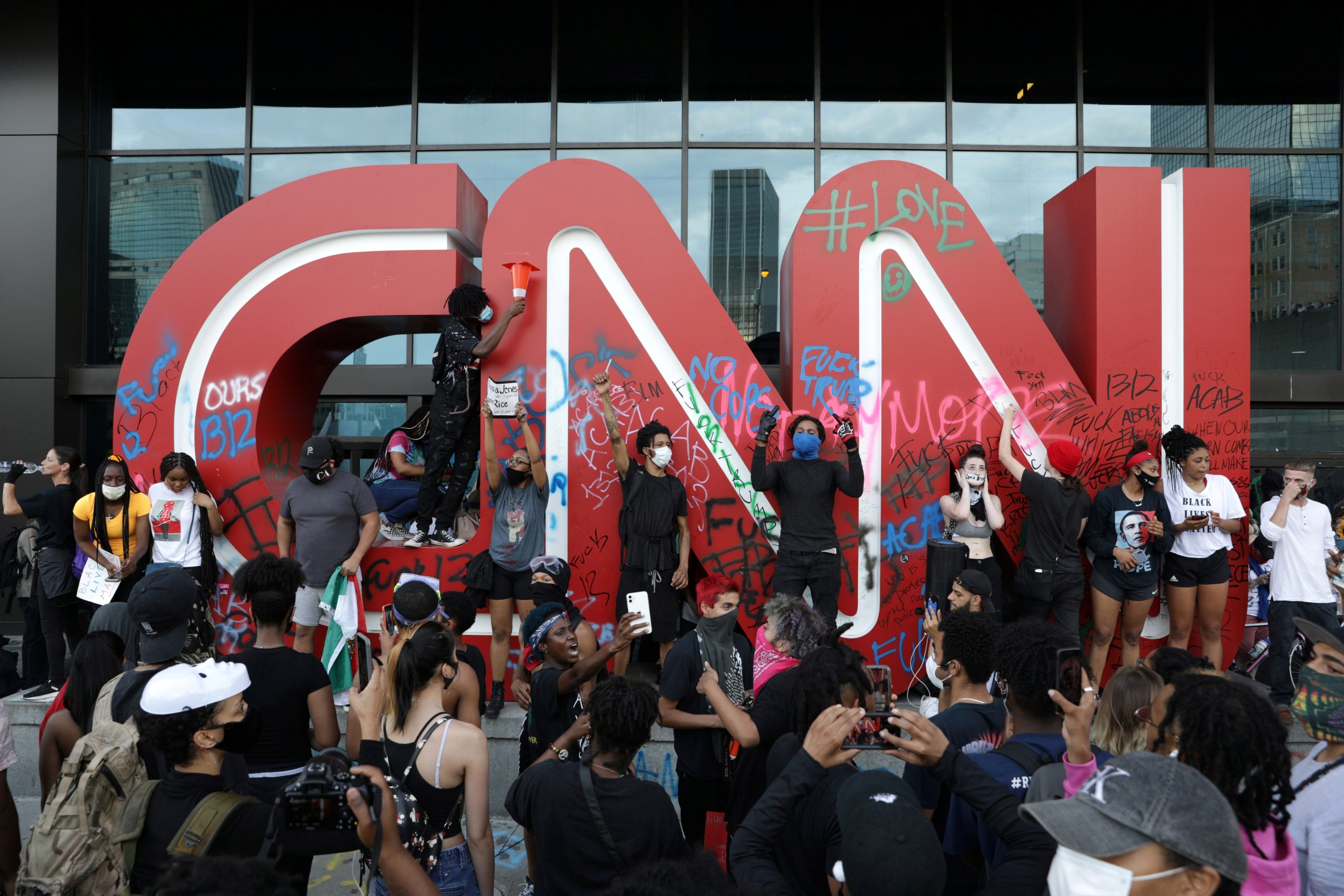 CNN Fires 3 Employees for Going To the Office While Unvaccinated