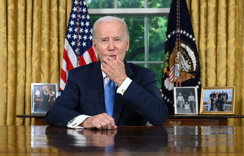 Doctor Delivers Bad News to Biden After He Takes Terrible Tumble at Air Force Graduation