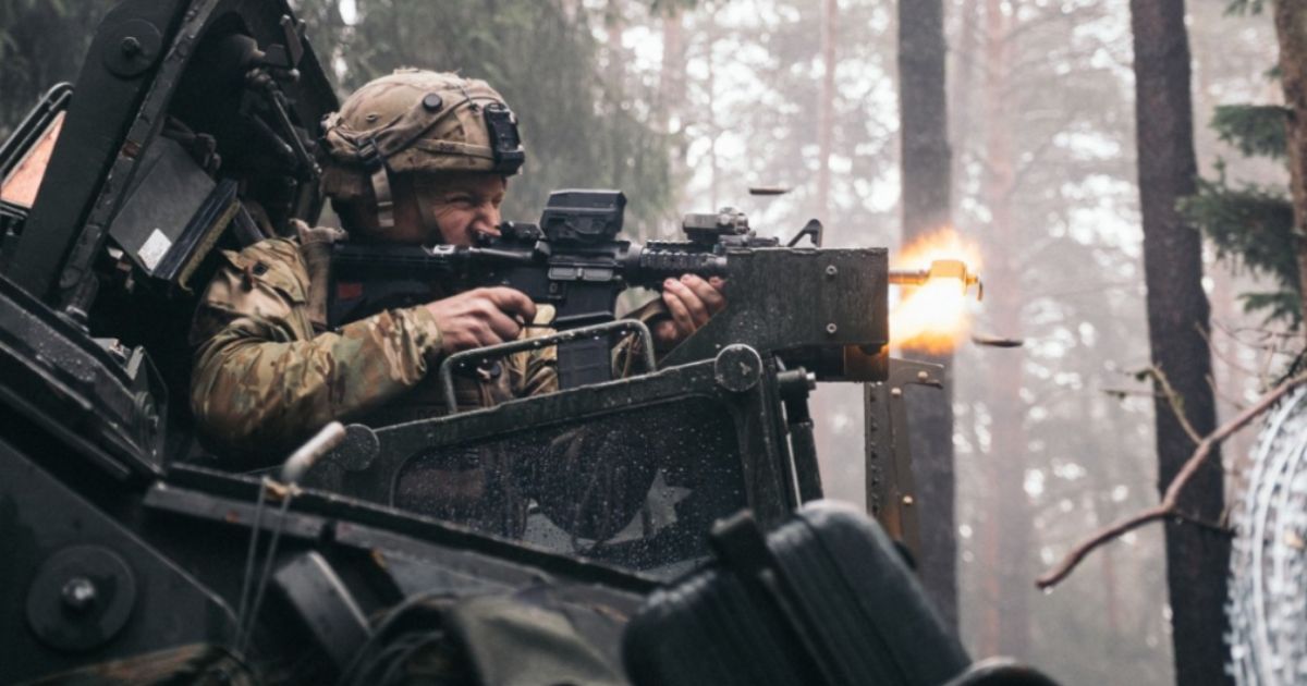 Army Unleashes New Assault Vehicle – Firepower of Giant Tanks But a Fraction of the Size