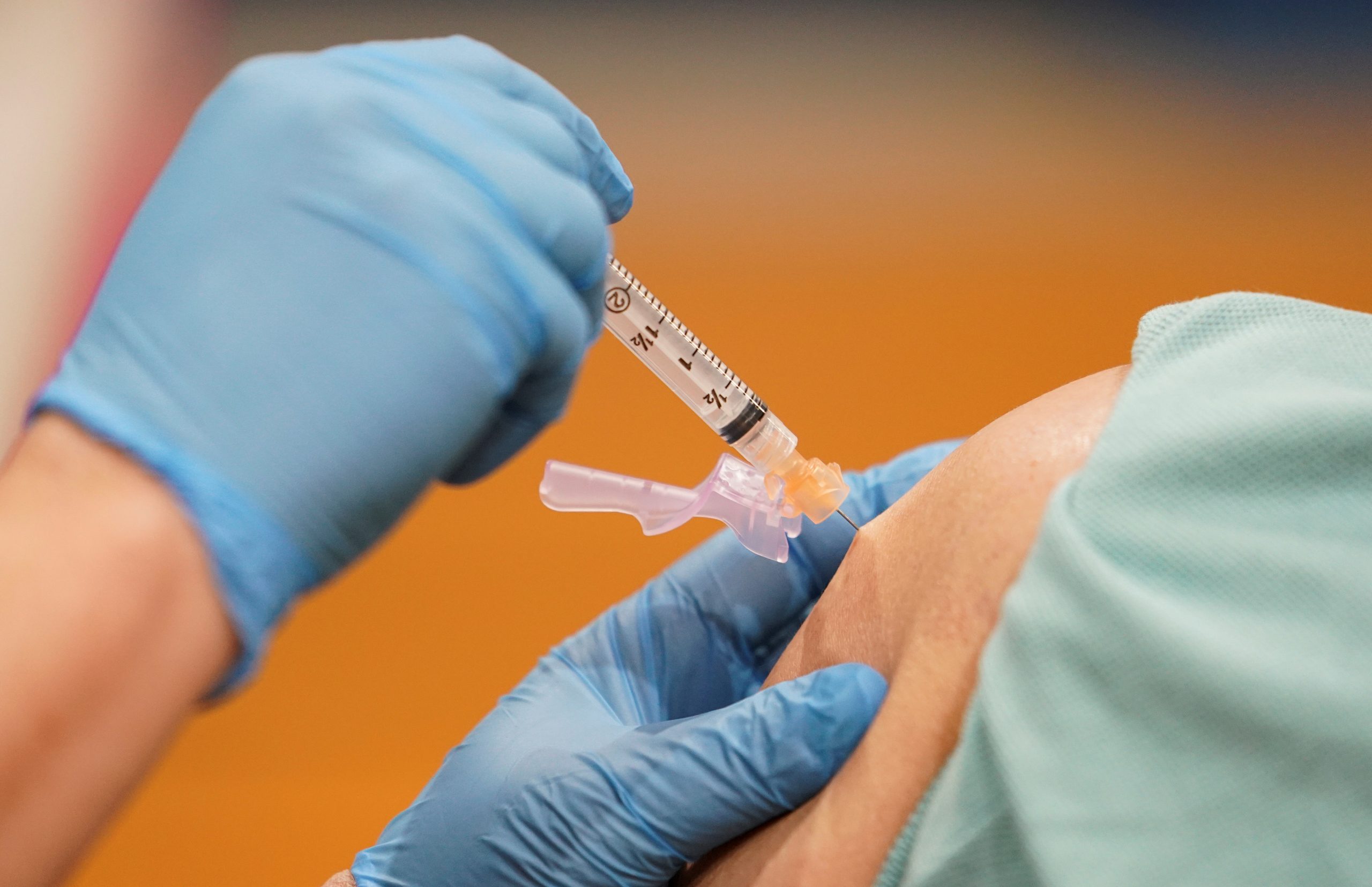 CDC: Unexpectedly High Number of Young Adults Suffering Heart Inflammation After 2nd COVID Shot