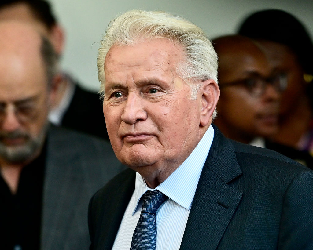 Martin Sheen Calls Trump ‘Biggest Nothing in the World’