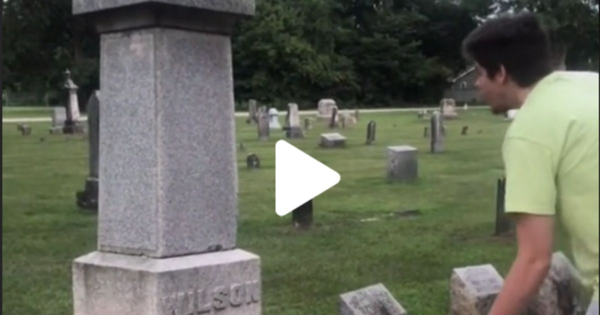 New Trend Has People Singing Rap Songs on Top of Strangers' Graves