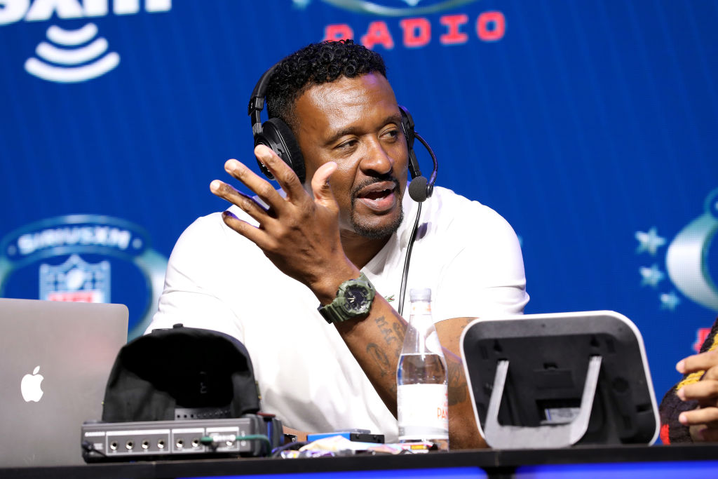 NFL Legend, Key Cog of Early Patriots Dynasty Hit with 2 Felony Charges After Incident Seen in Disturbing Video from Restaurant