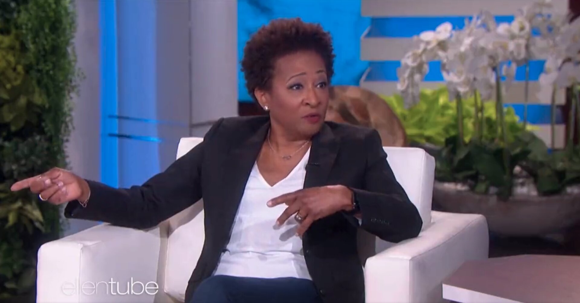 Oscars Co-Host Argues It Was ‘Gross’ That Will Smith Was Allowed to Stay After Slapping Chris Rock