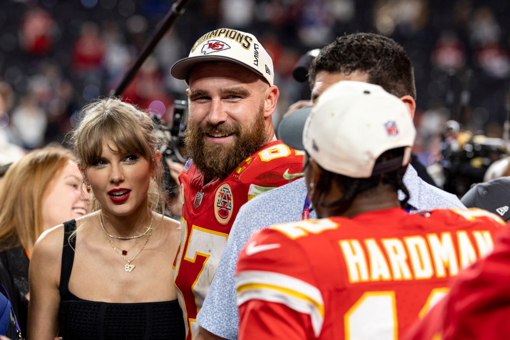 Travis Kelce Angers Taylor Swift Fans After Reaction to Pro-Trump Post, Stirs Up Major Controversy