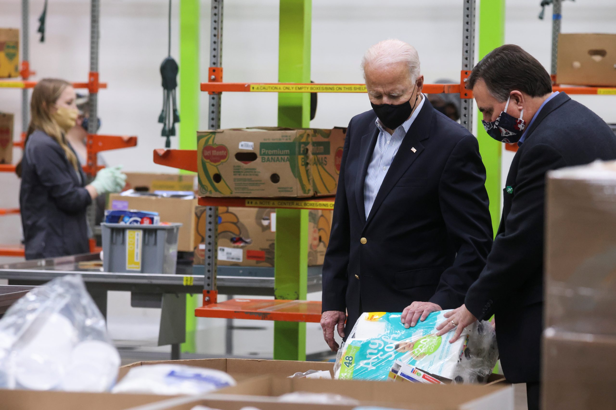 In Texas, Biden Brings Empathy and White House Security Official Lays Out State’s Mistakes