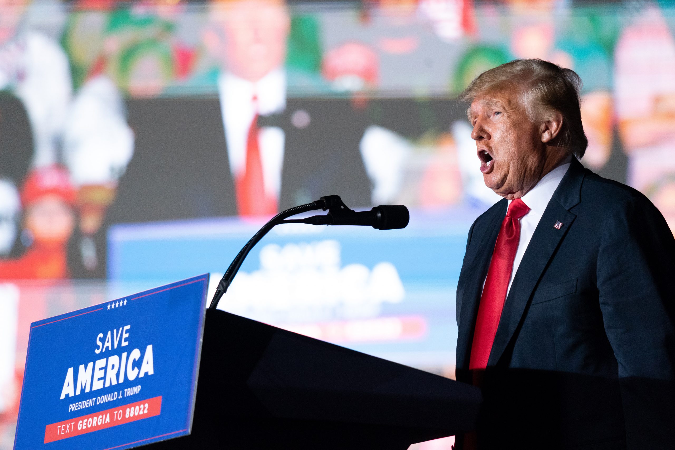 American Public Trust in the Media Continues to Decline: Poll