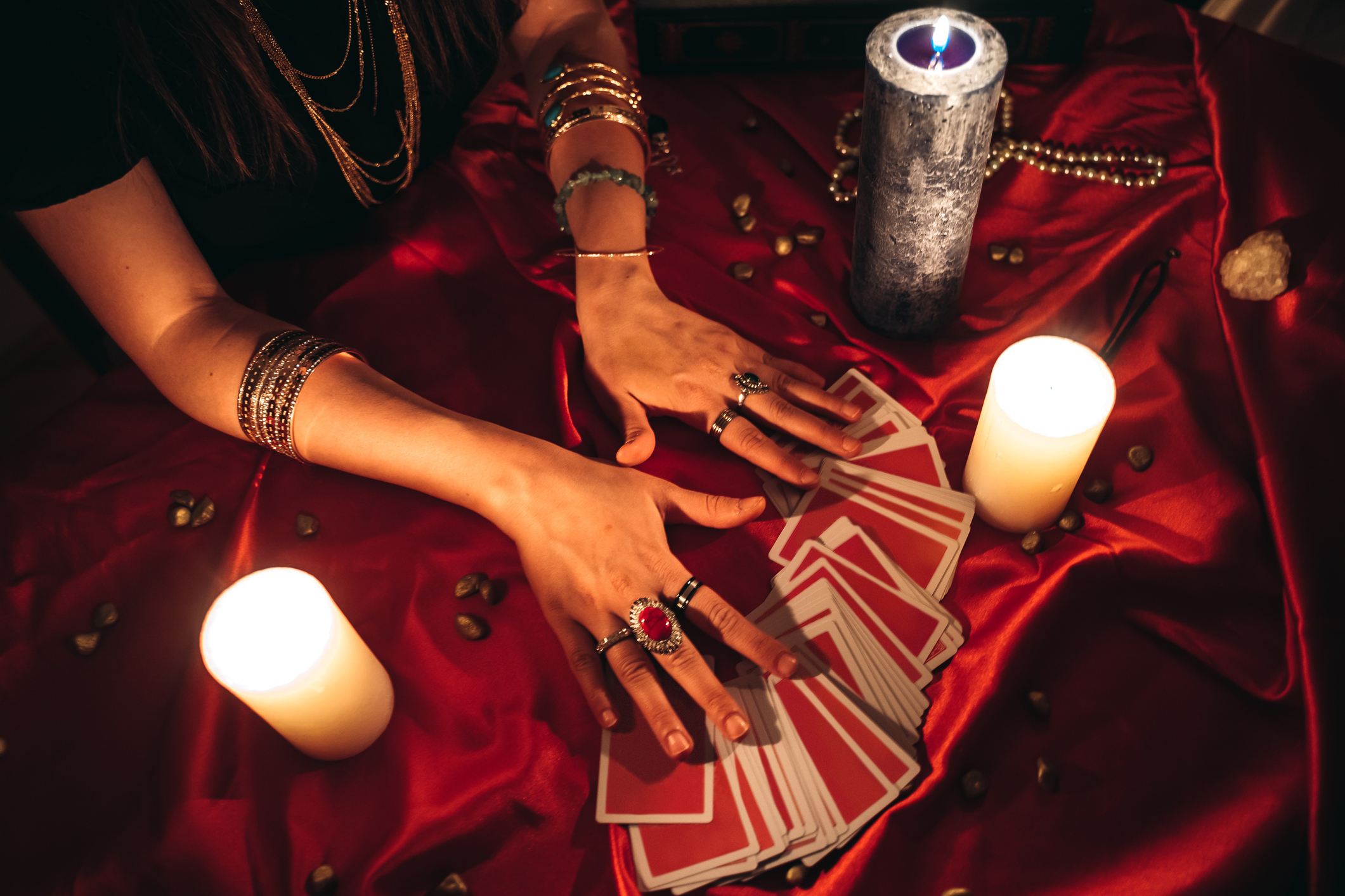 ‘A House of Demons’: Ex-Psychic Reveals Scary Reality of Occult, How Jesus Broke Through the Darkness