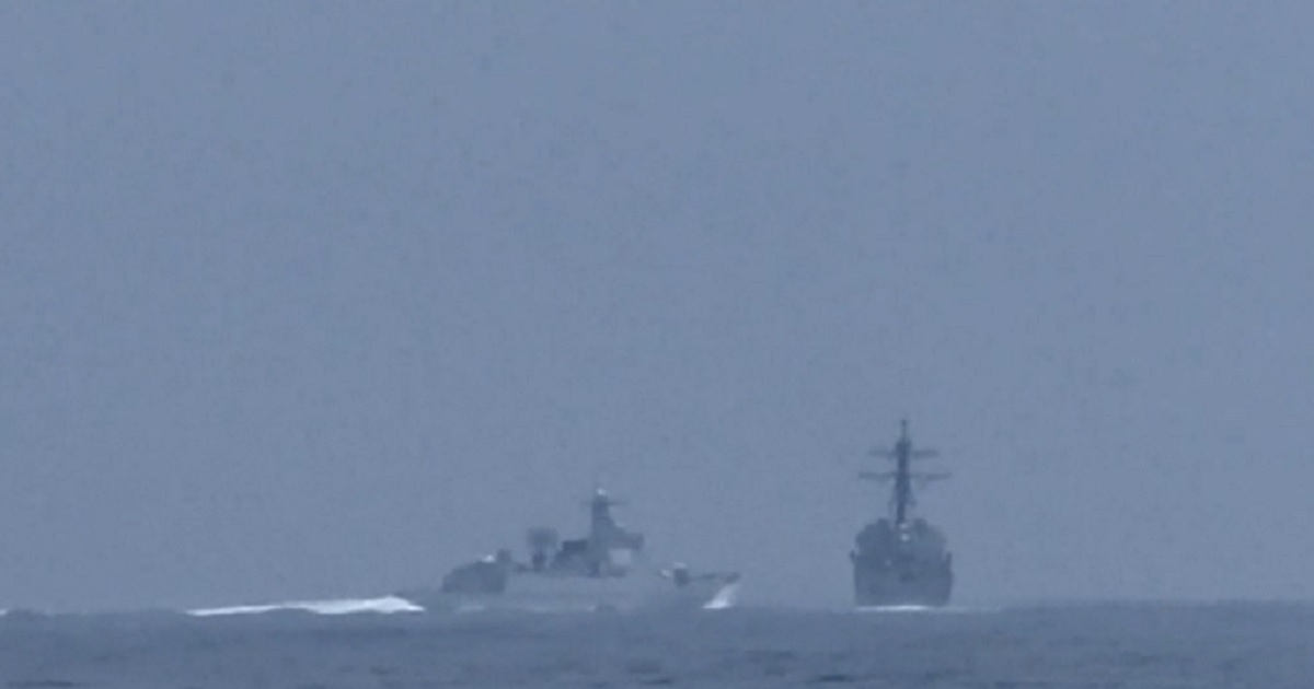 Watch: Chinese Warship Stalks and Aggressively Overtakes US Destroyer