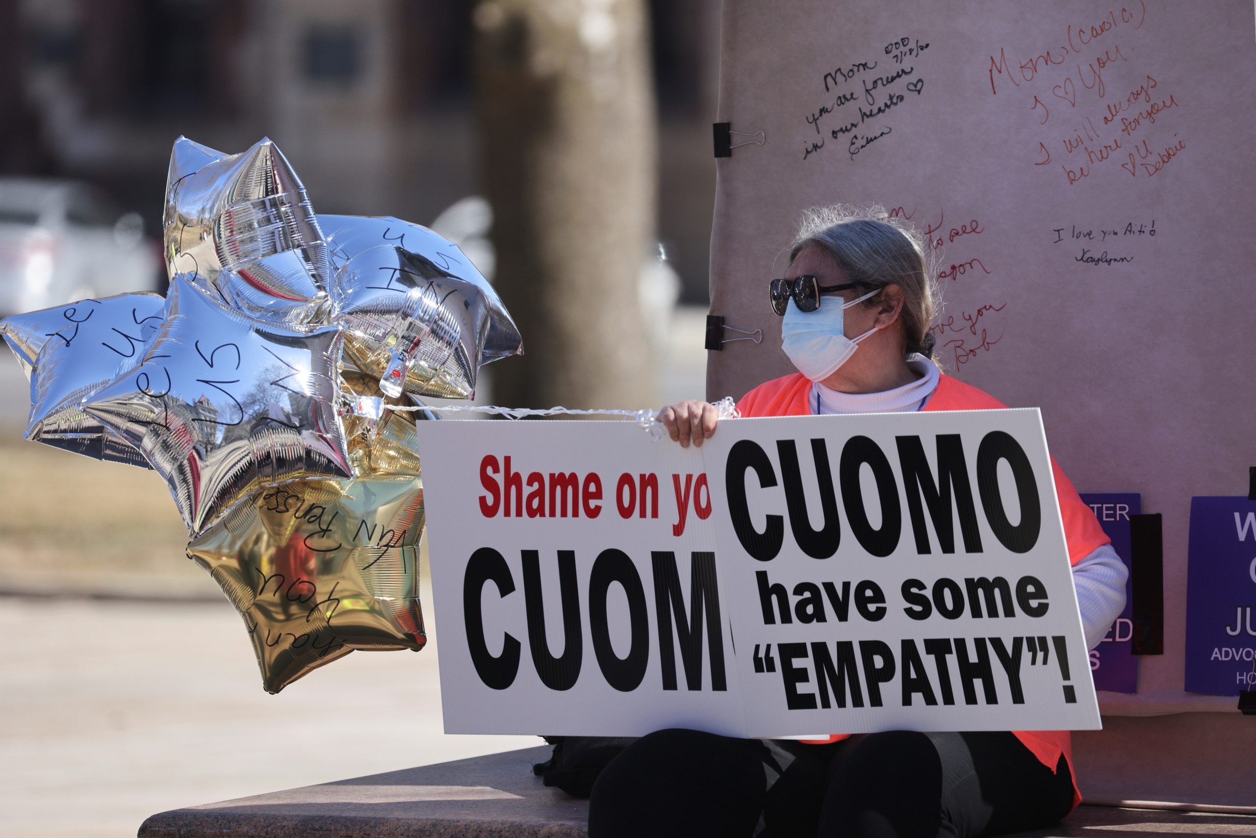 Cuomo Rejects Wave of Calls for His Resignation Over Sexual Misconduct Allegations