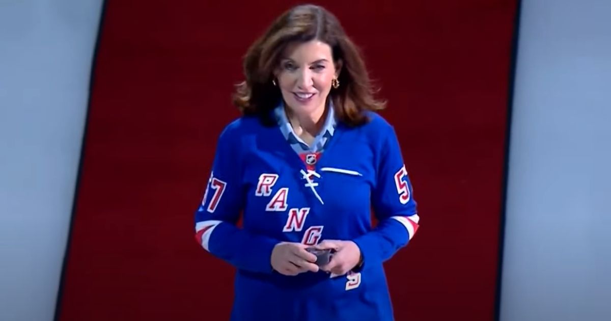 NY Governor Takes to the Ice at NHL Game, Gets Hostile Reception From Fans