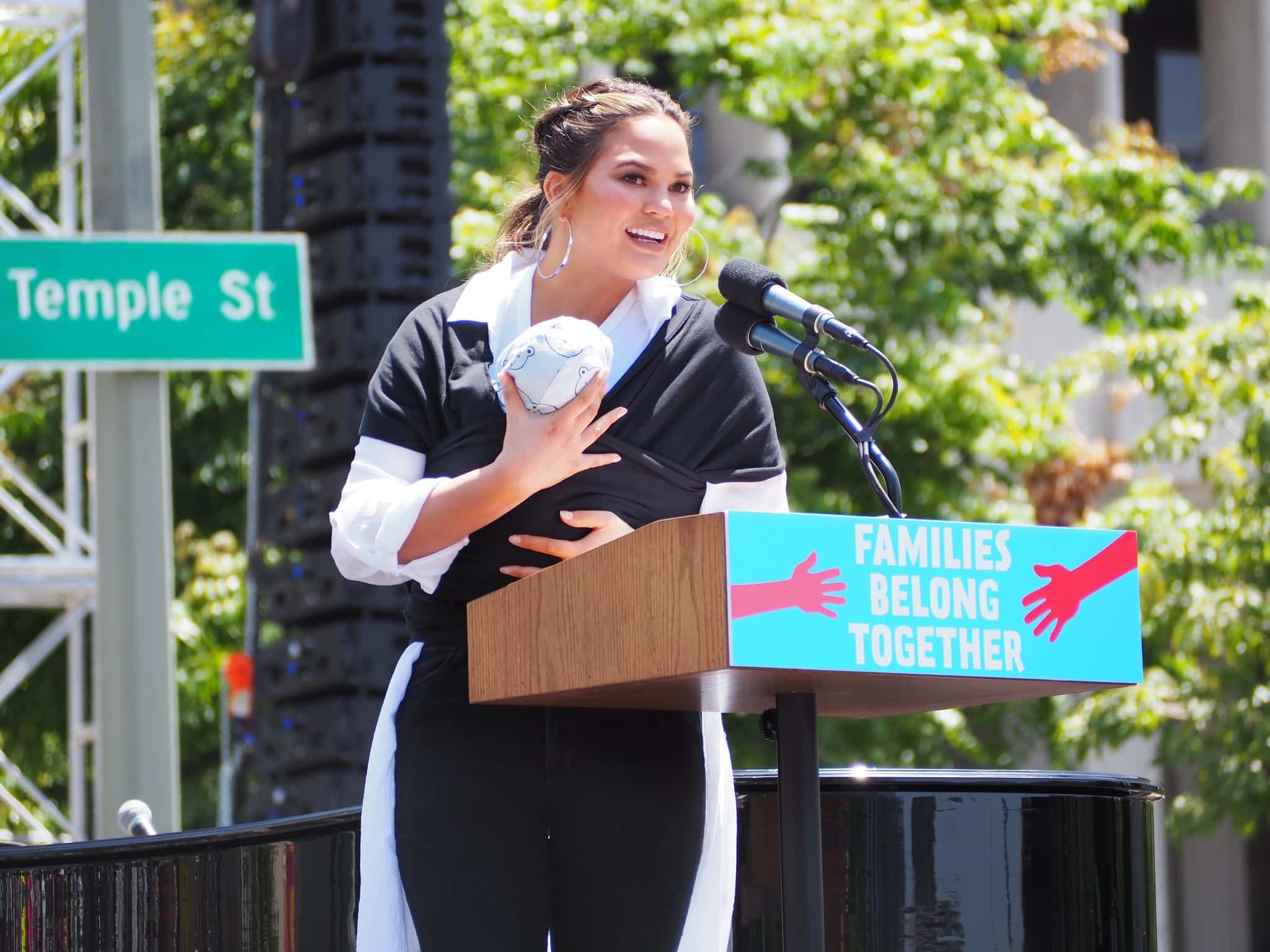 Chrissy Teigen Returns To Twitter: ‘Turns Out It Feels Terrible To Silence Yourself’